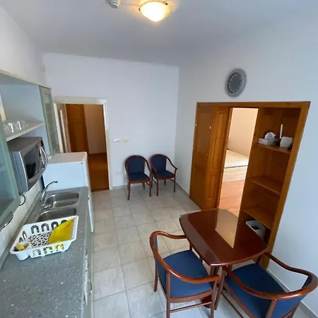 Portside Retreat Apartment Balatonfured Exterior photo